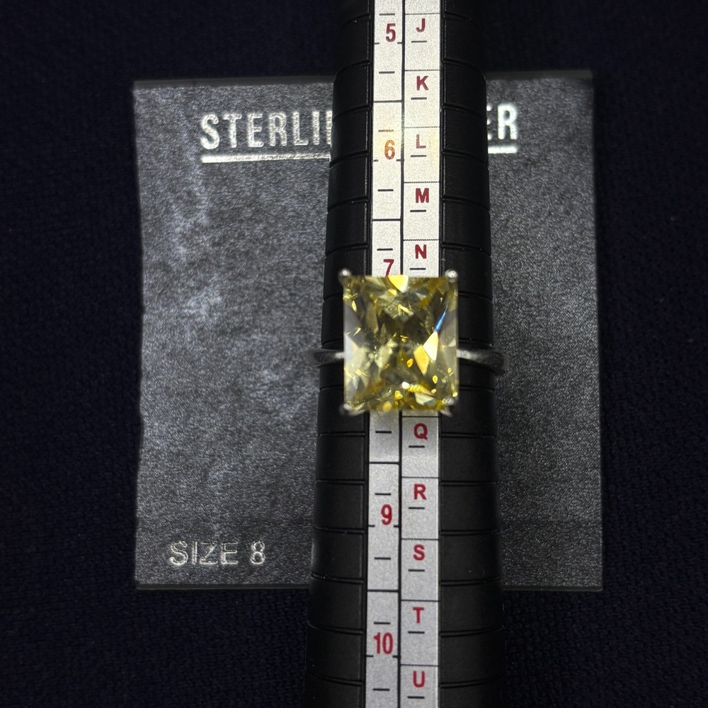 Square Cannery‎ Yellow Single Stone Size 8 Sterling Silver Ring